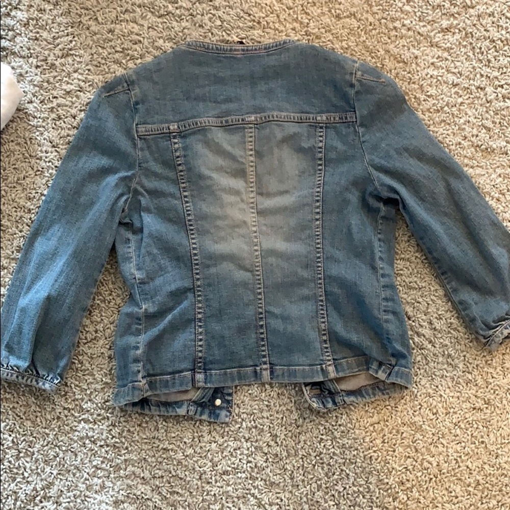 Jean jacket - Picture 3 of 3